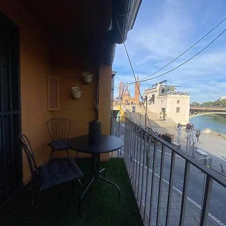 Apartamento Con Vistas Al Rio Sevilla Eksteriør bilde